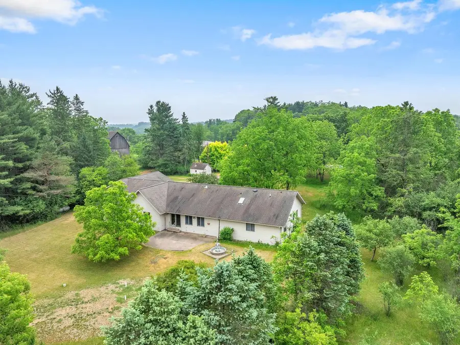 W8284 S County Road A, Wild Rose, WI 54984 - #2