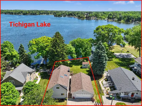 6709 Spruce LANE, Waterford, WI 53185