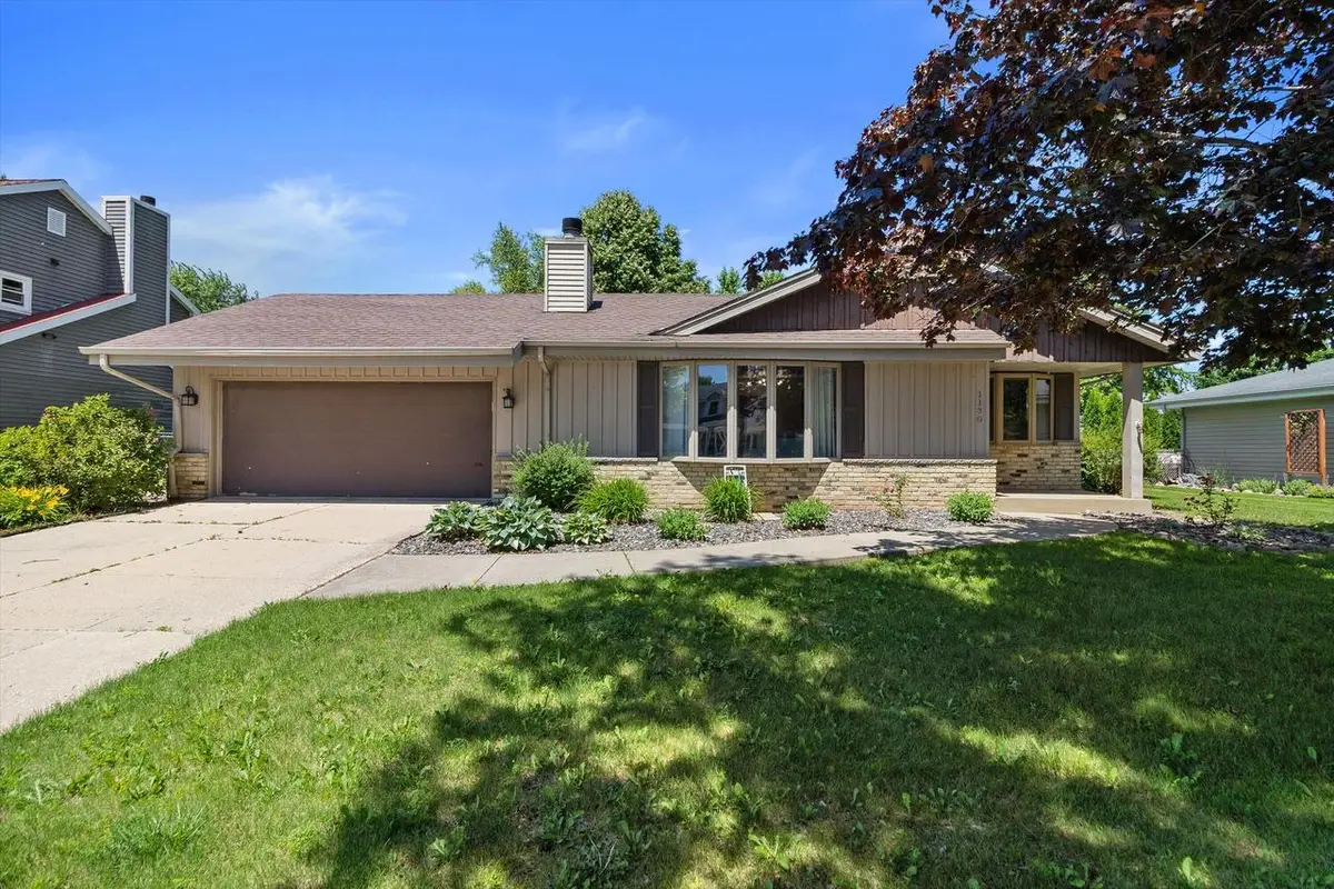 1130 E Elm ROAD, Oak Creek, WI 53154 - #1