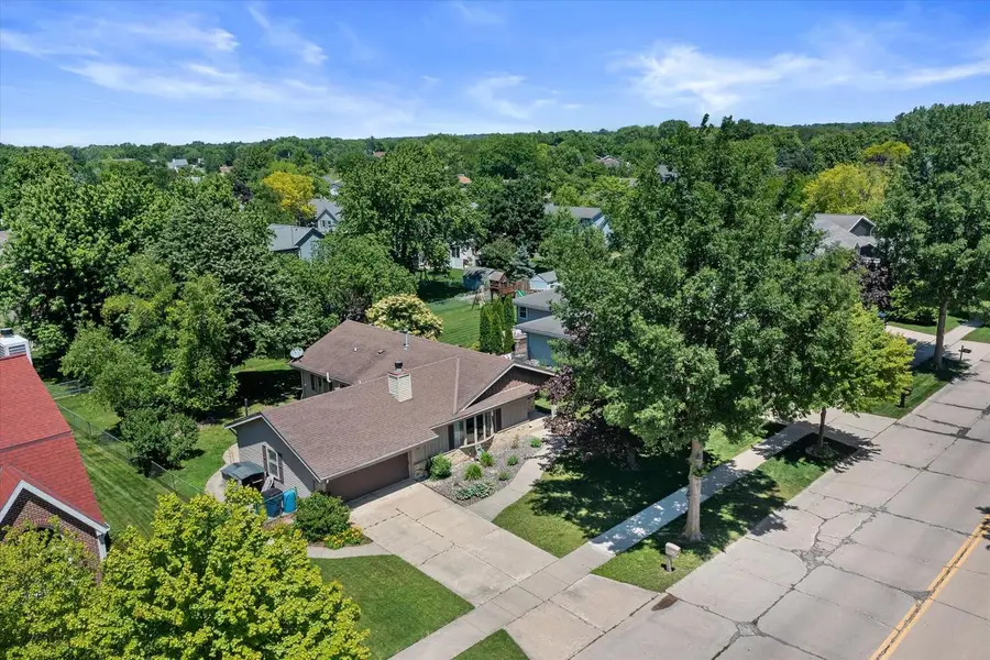 1130 E Elm ROAD, Oak Creek, WI 53154 - #2
