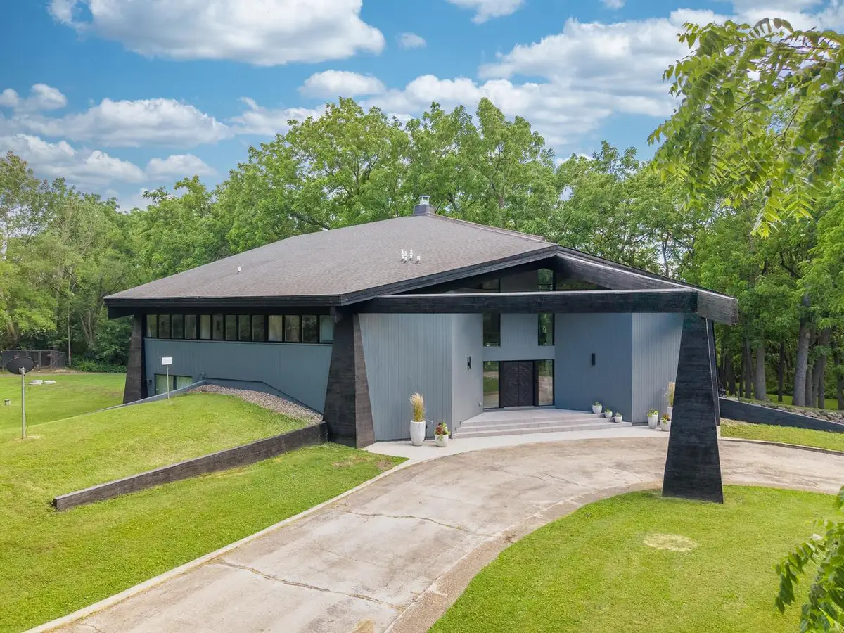 8100 160th AVENUE, Bristol, WI 53104 - #1
