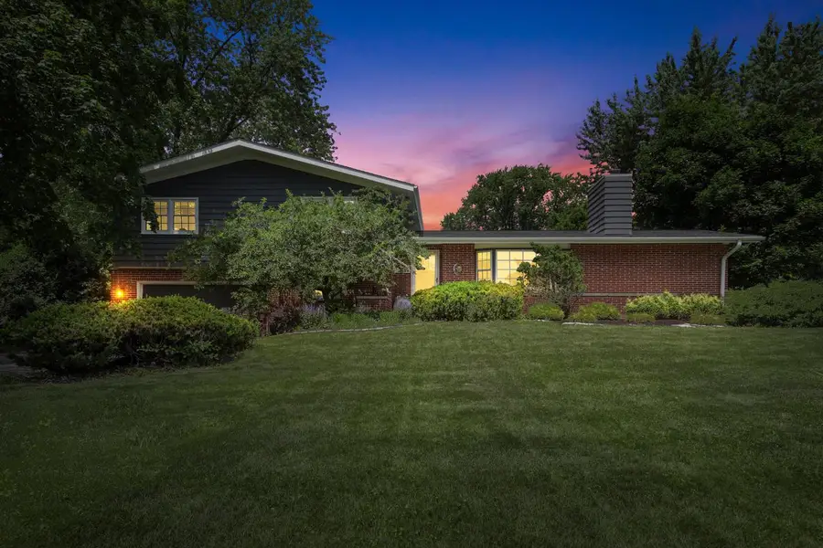 1225 Indianwood DRIVE, Brookfield, WI 53005 - #3