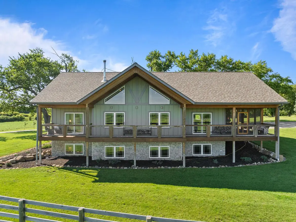 29224 Mt Tom ROAD, Burlington, WI 53105 - #1