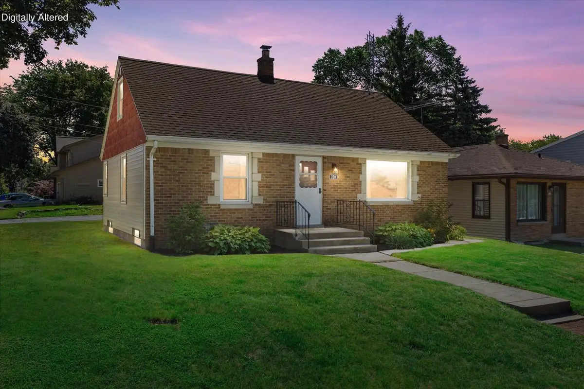 270 N 111th STREET, Wauwatosa, WI 53226 - #1