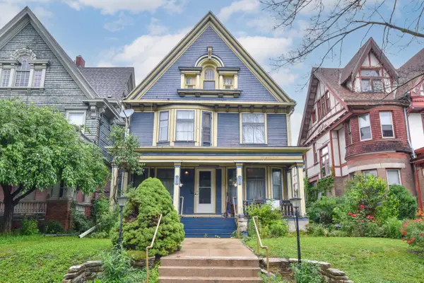 2926 W Mckinley BOULEVARD #2928, Milwaukee, WI 53208