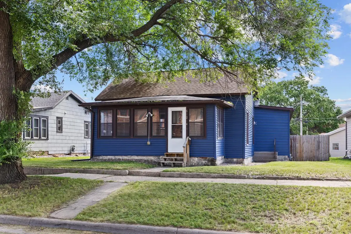 522 Caledonia STREET, La Crosse, WI 54601 - #1