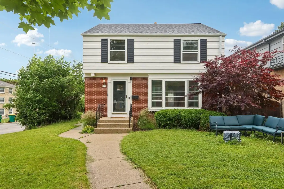 4315 N Wildwood AVENUE, Shorewood, WI 53211 - #1