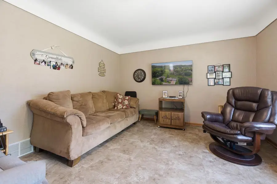 413 Orchard View DRIVE, La Crescent, MN 55947 - #3
