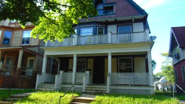 3320 W Saint Paul AVENUE W #3322, Milwaukee, WI 53208