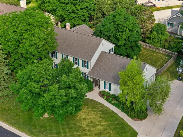 990 S Springdale ROAD, Waukesha, WI 53186