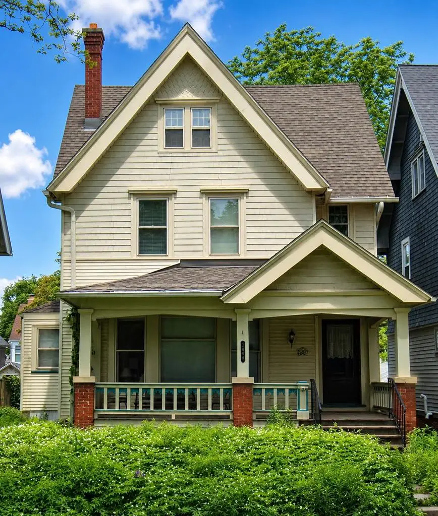 2963 N Prospect AVENUE, Milwaukee, WI 53211 - #2