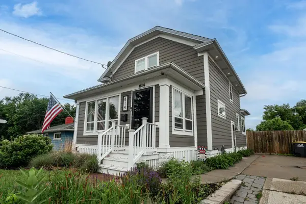 814 Buena Vista AVENUE, Waukesha, WI 53188