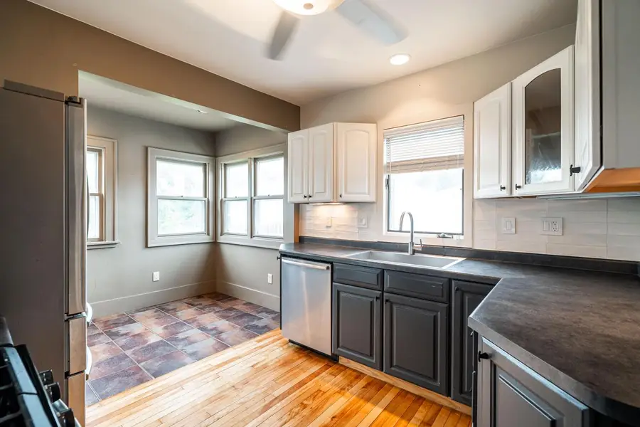 814 Buena Vista AVENUE, Waukesha, WI 53188 - #3