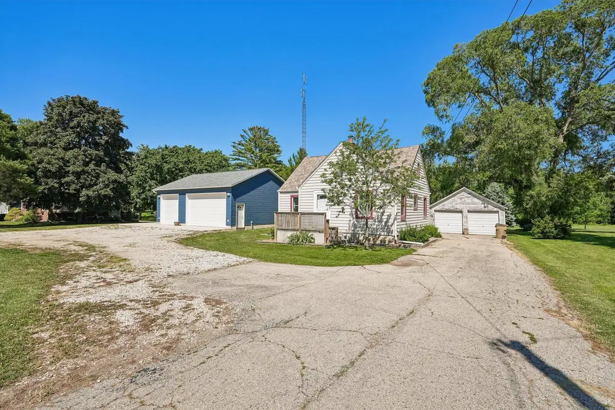 9207 39th AVENUE, Kenosha, WI 53142 - #1