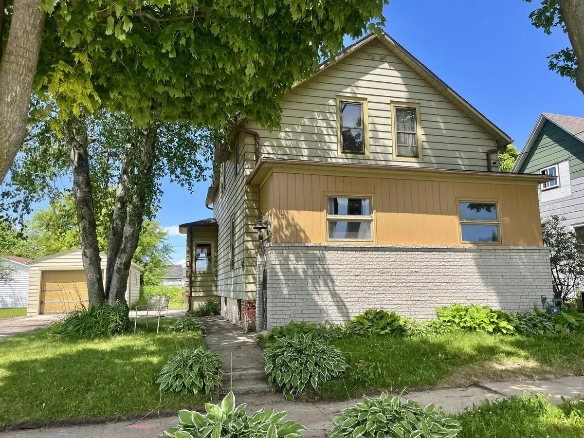 906 20th STREET, Two Rivers, WI 54241 - #1