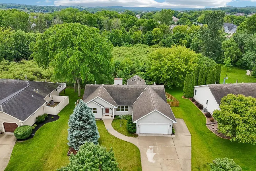 2837 Willard LANE, Waukesha, WI 53188 - #3