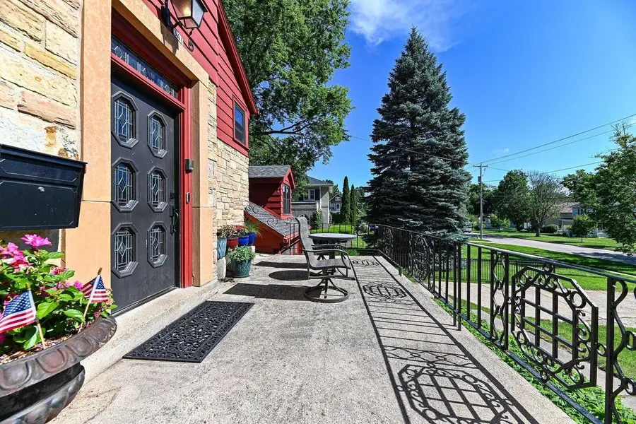 341 S Kane STREET, Burlington, WI 53105 - #3