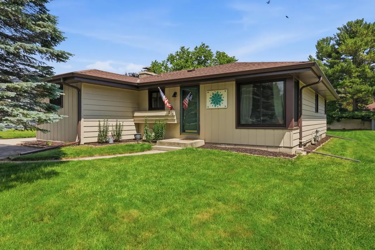 236 4 Mile ROAD, Caledonia, WI 53402 - #1