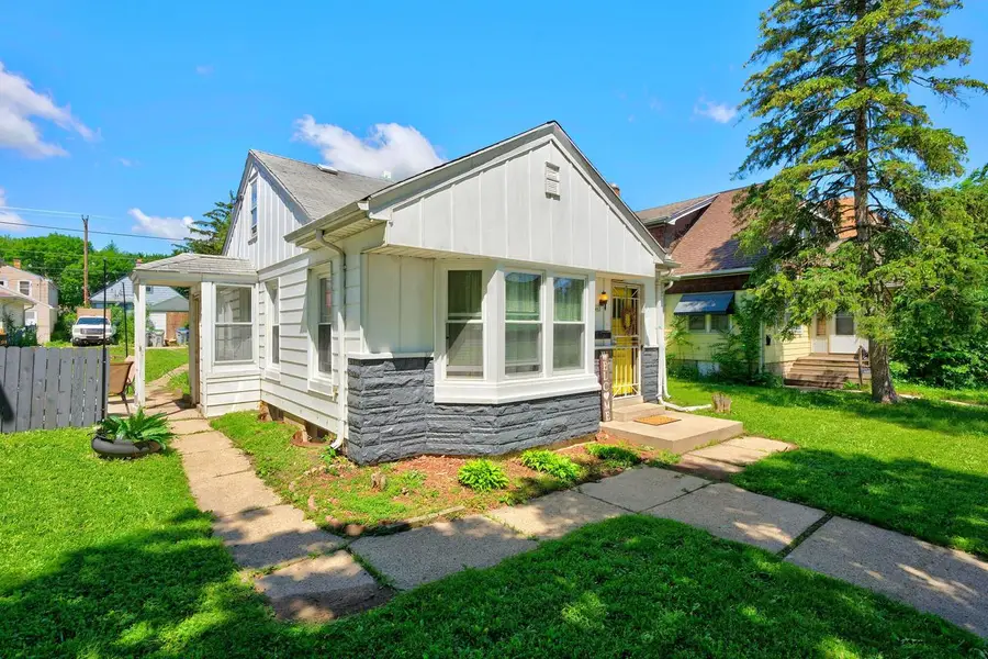 4463 N 36th STREET, Milwaukee, WI 53209 - #3