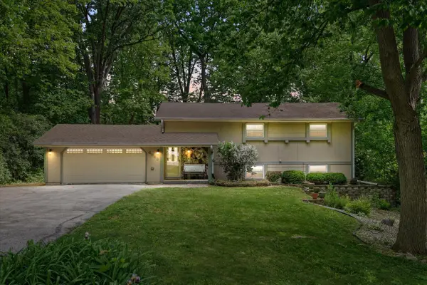 4948 Deerwood DRIVE, Mount Pleasant, WI 53406