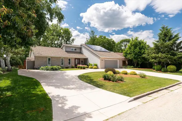 2529 Baumgartner DRIVE, La Crosse, WI 54603