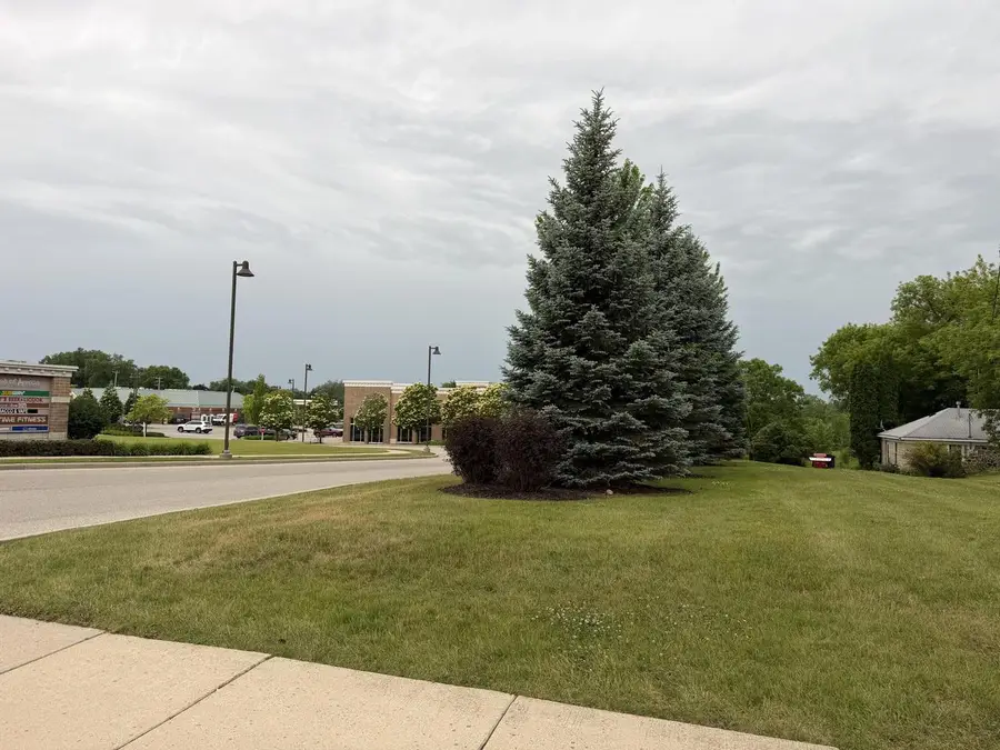 W140N5683 LILLY ROAD, Menomonee Falls, WI 53051 - #2