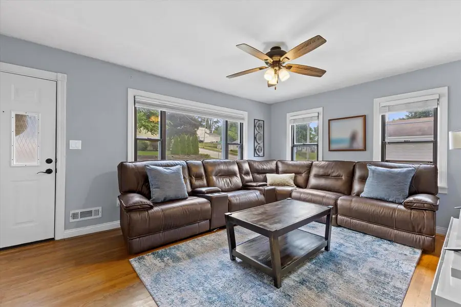 1704 Murray AVENUE, Waukesha, WI 53186 - #3