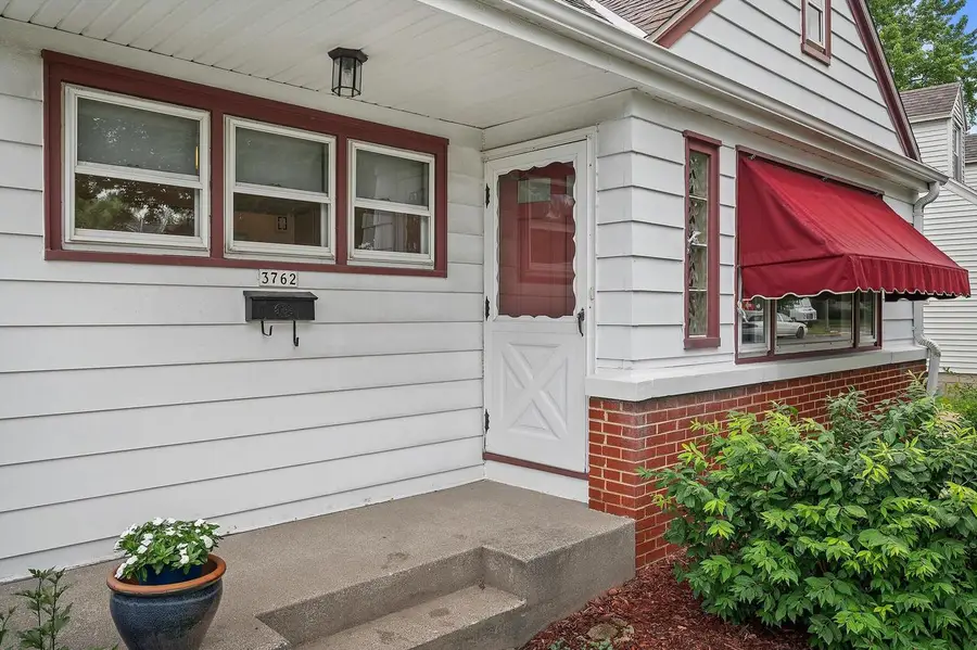 3762 N 73rd STREET, Milwaukee, WI 53216 - #2