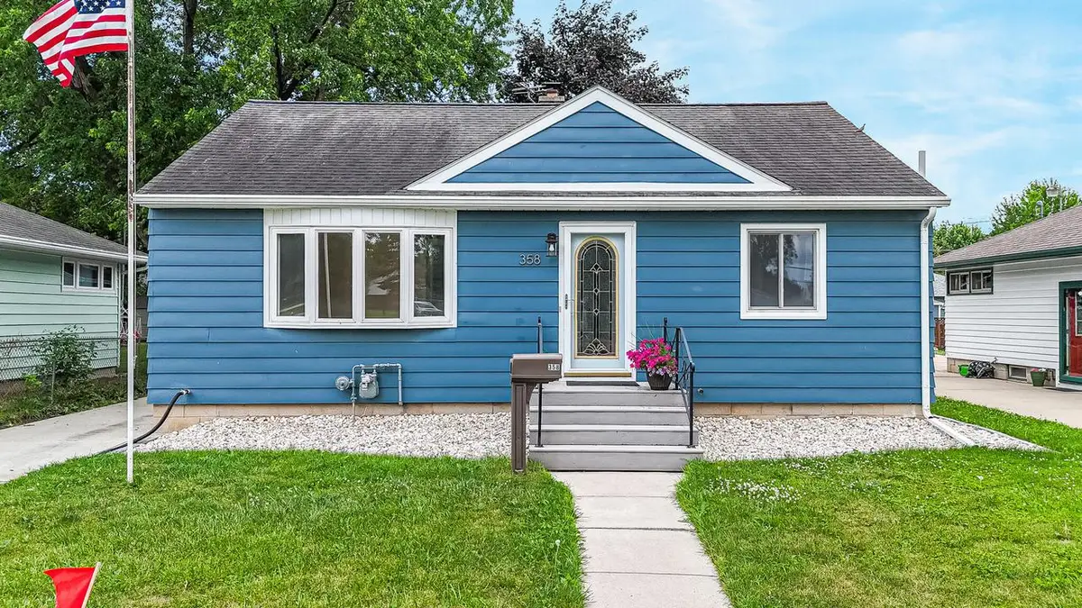358 E Bank STREET, Fond Du Lac, WI 54935 - #1