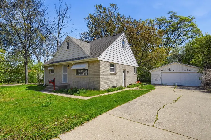6706 N 54th STREET, Milwaukee, WI 53223 - #3