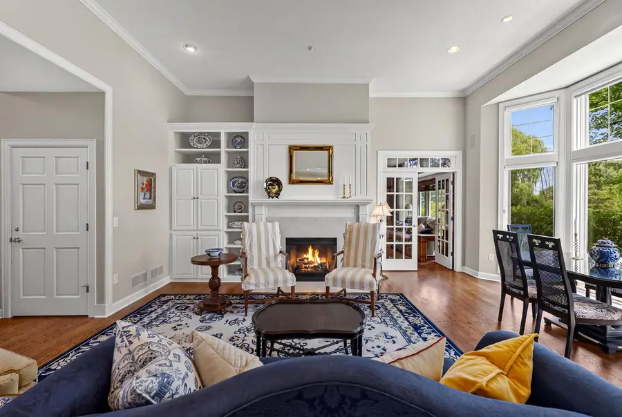 2053 W Hidden Reserve CIRCLE, Mequon, WI 53092 - #2