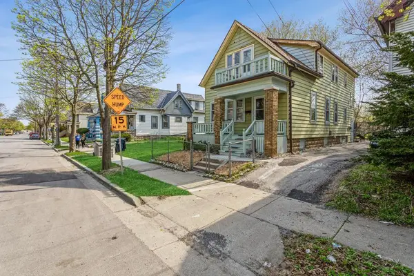 2832 N 12th STREET #A, Milwaukee, WI 53206