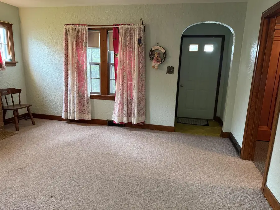 715 S 27th STREET, Manitowoc, WI 54220 - #2
