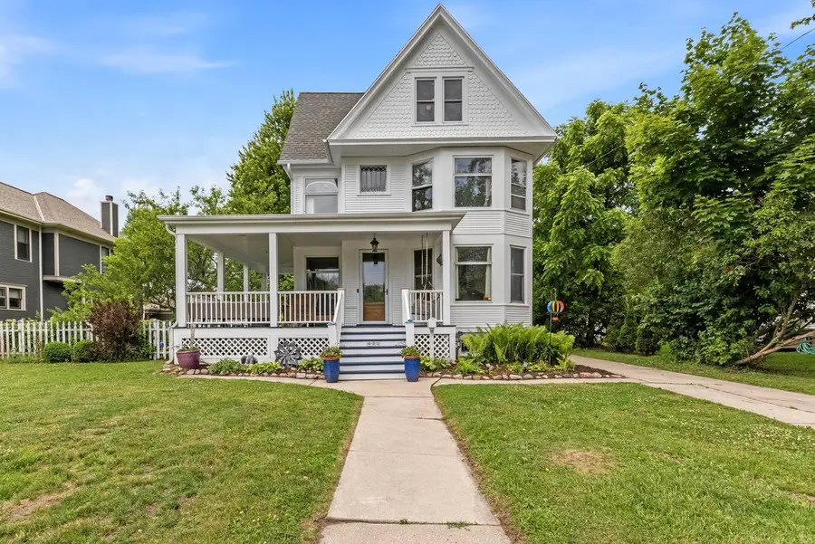 431 N Milwaukee STREET, Port Washington, WI 53074 - #3