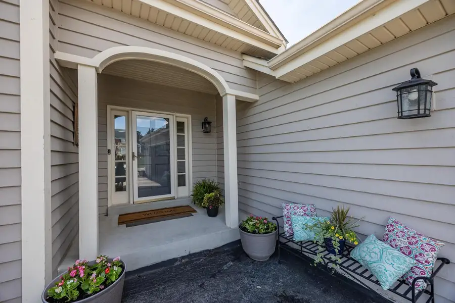 N102W14659 Providence COURT, Germantown, WI 53022 - #3