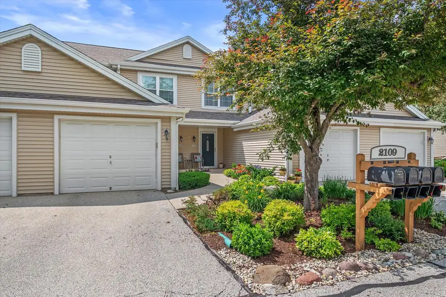2109 E Broadway #C, Waukesha, WI 53186 - #3
