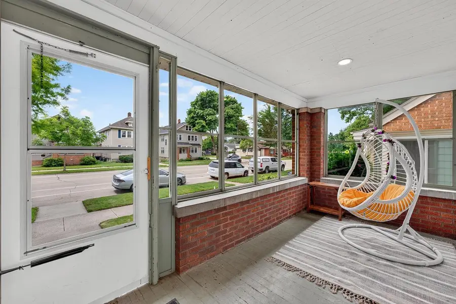3316 Wright AVENUE, Racine, WI 53405 - #3