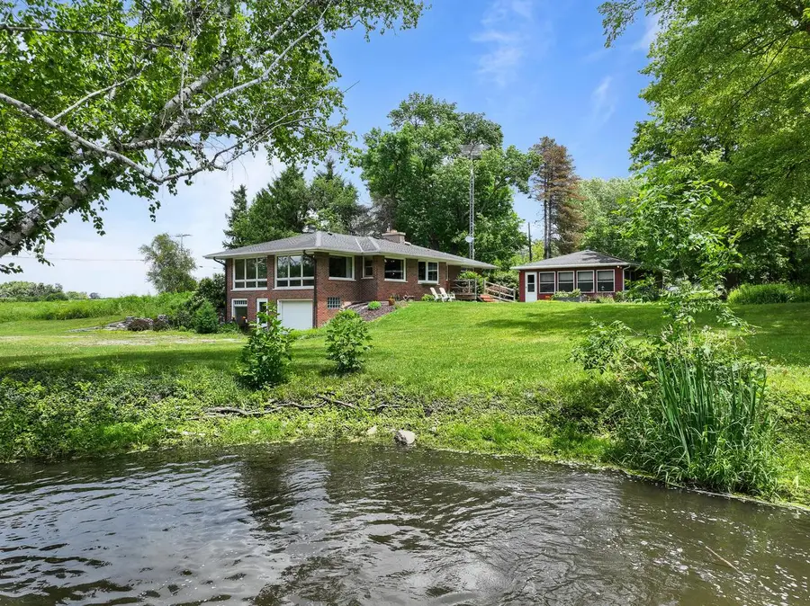 5281 Spring Valley ROAD, Burlington, WI 53105 - #3