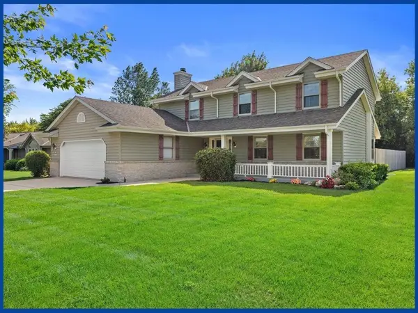 W143N10771 Wooded Hills DRIVE, Germantown, WI 53022