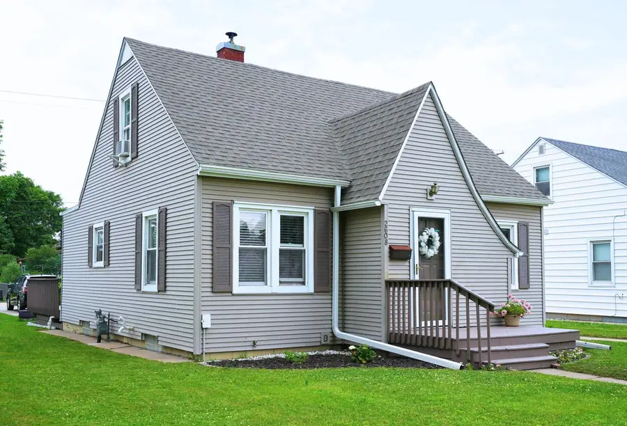 2608 S 26th STREET, La Crosse, WI 54601 - #3