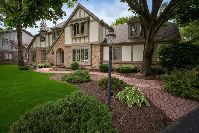 3 Maplewood COURT, Wind Point, WI 53402 - #2