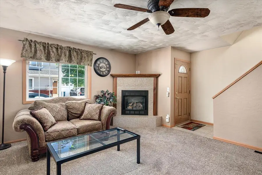 808 Cedar DRIVE, La Crescent, MN 55947 - #3
