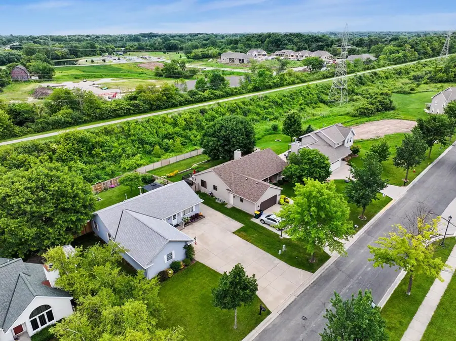 7950 S Cecily DRIVE, Oak Creek, WI 53154 - #2