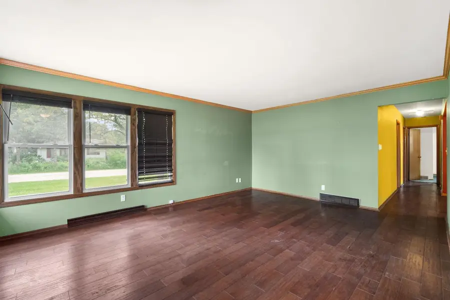 4883 Lois LANE, West Bend, WI 53095 - #3