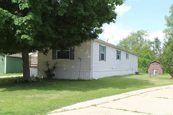 W1211 Hillview DRIVE #153, Sullivan, WI 53178