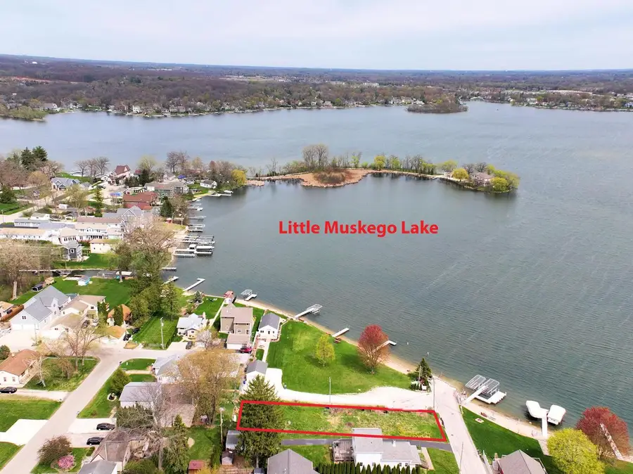 S71W19044 HILLVIEW DRIVE, Muskego, WI 53150 - #2