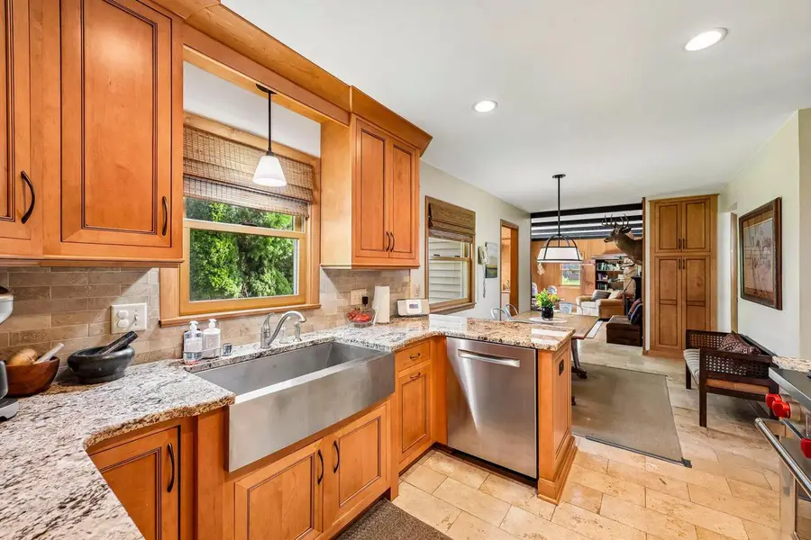 21700 Ann Rita DRIVE, Brookfield, WI 53045 - #3