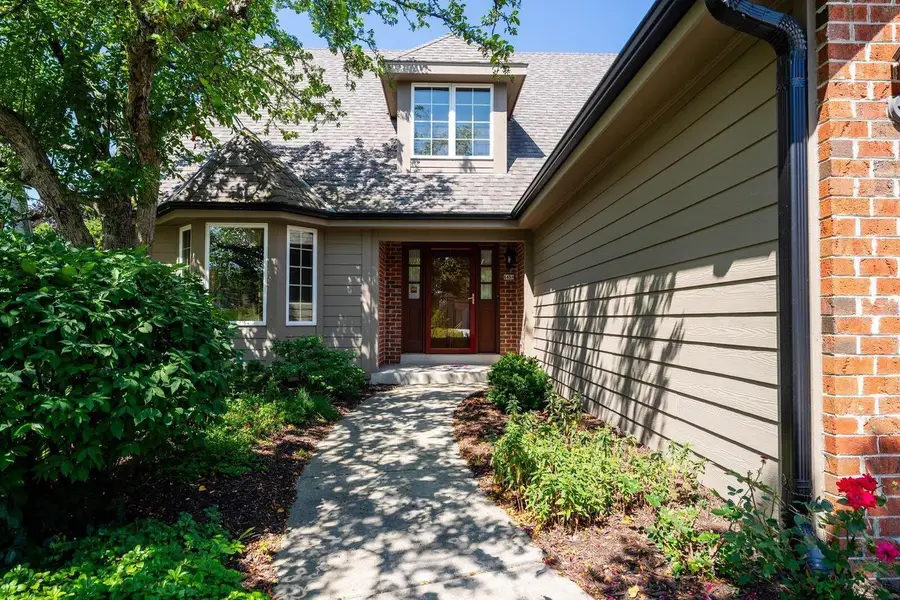 645 Willowick COURT #A, Brookfield, WI 53045 - #3