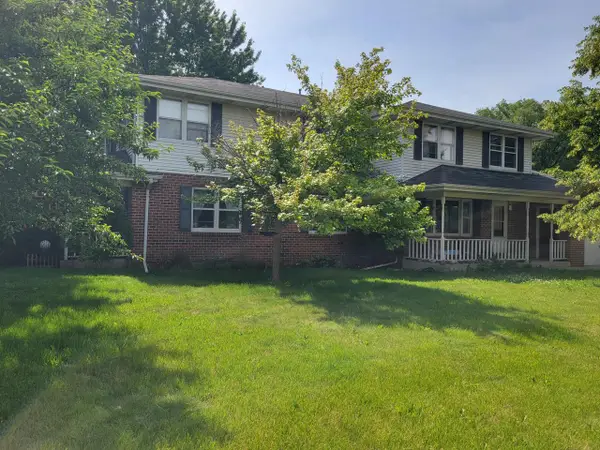 405 Foxmead DRIVE #715, Waterford, WI 53185