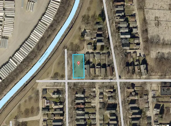 4026 W CLYBOURN STREET, Milwaukee, WI 53208